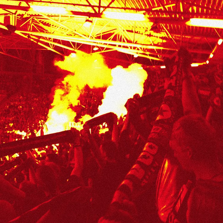Partizani Tirana Kënga 2 album cover