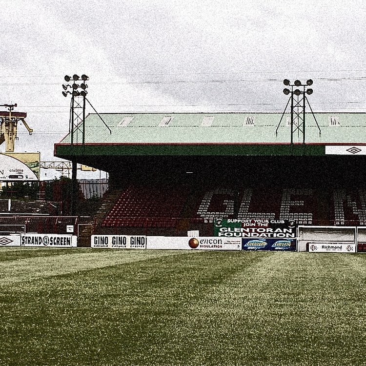 Michael Halliday, Glentoran's Number 9 album cover