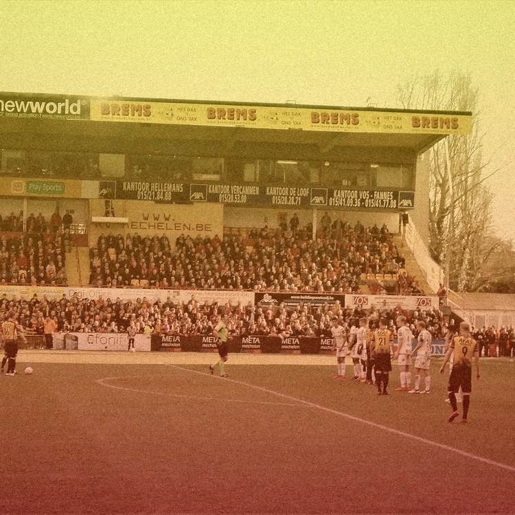 KV Mechelen εικόνα ομάδας