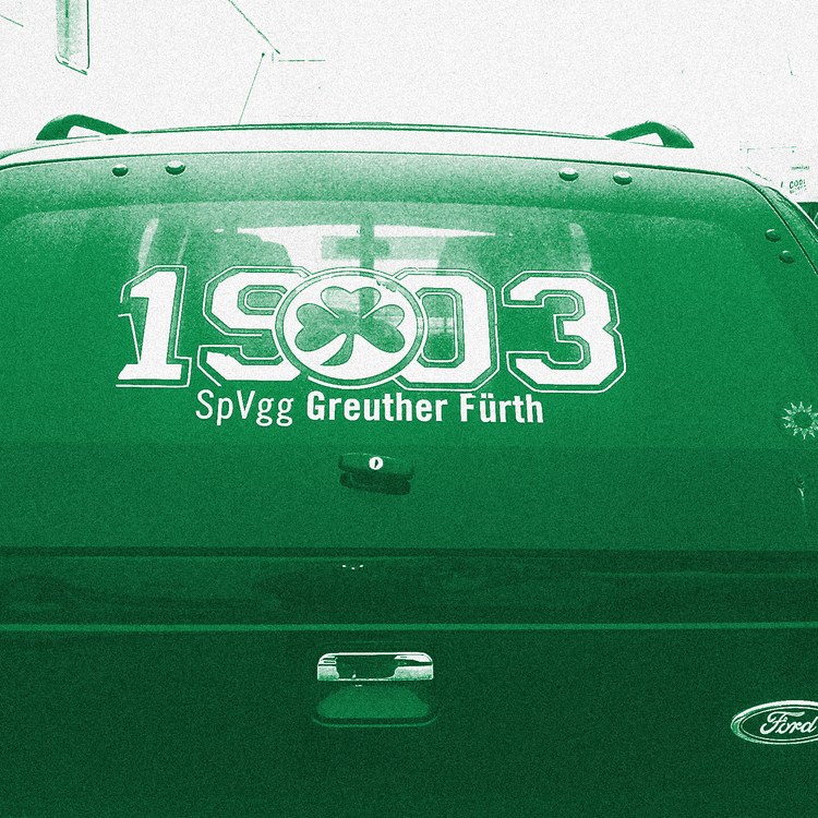 Greuther Fürth รูปภาพของทีม